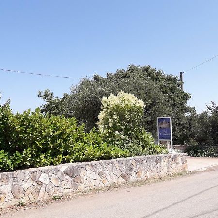 לוקורוטונדו Trulli Convertini מראה חיצוני תמונה